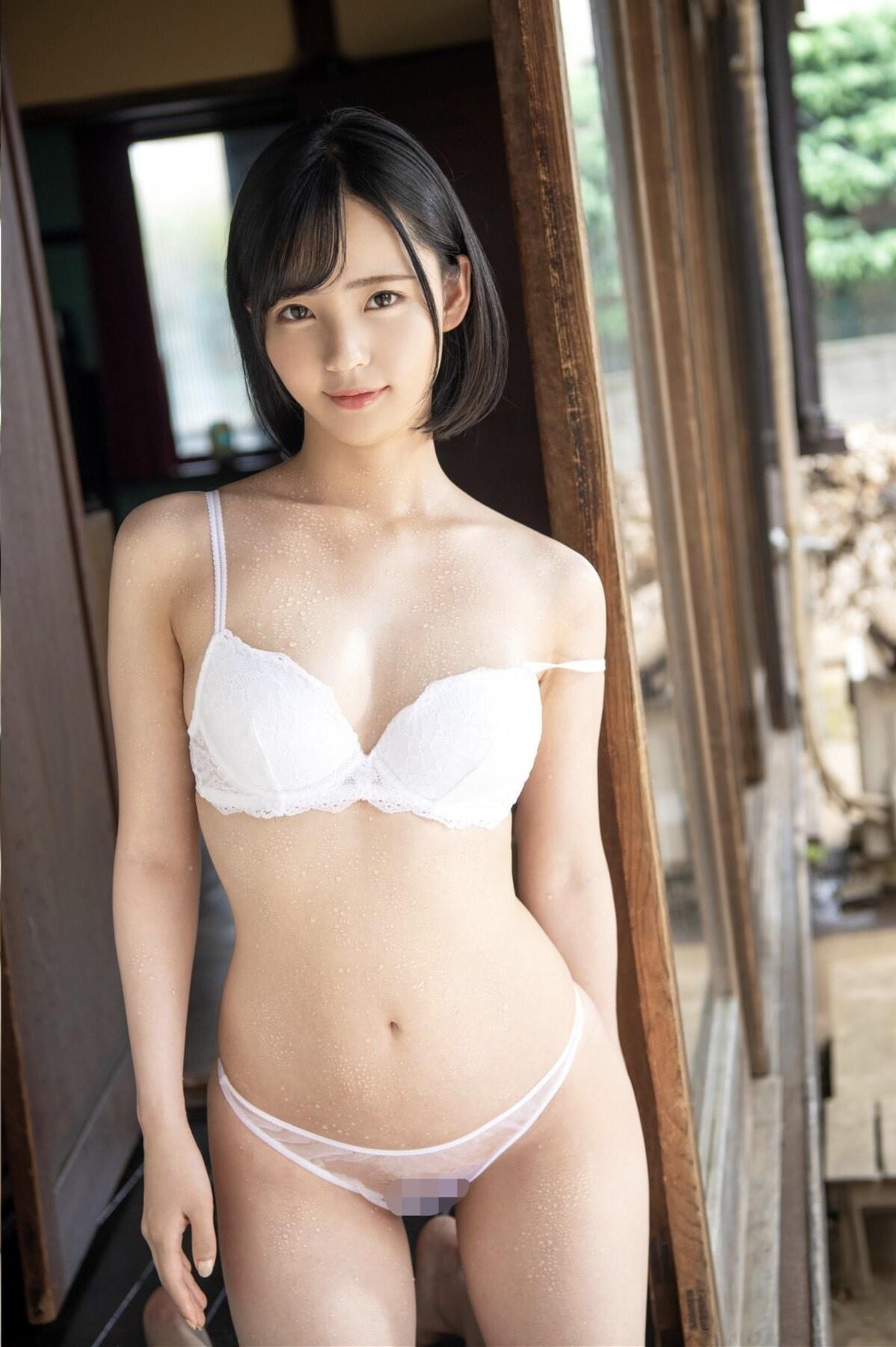 Meguri Minoshima A Tour of the Beautiful Island vol 