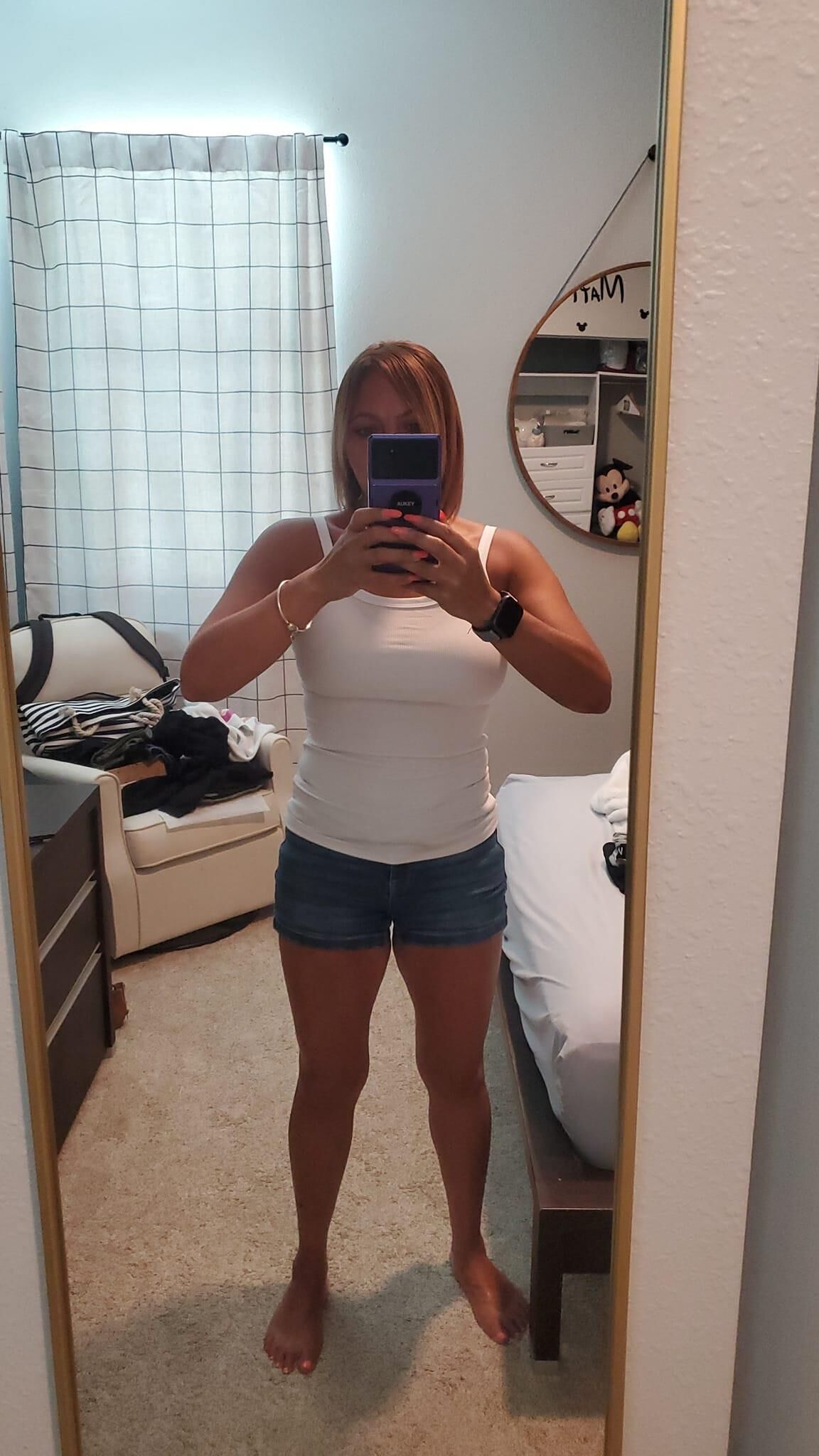 Old School Latin Queen Loves Show Her Feet