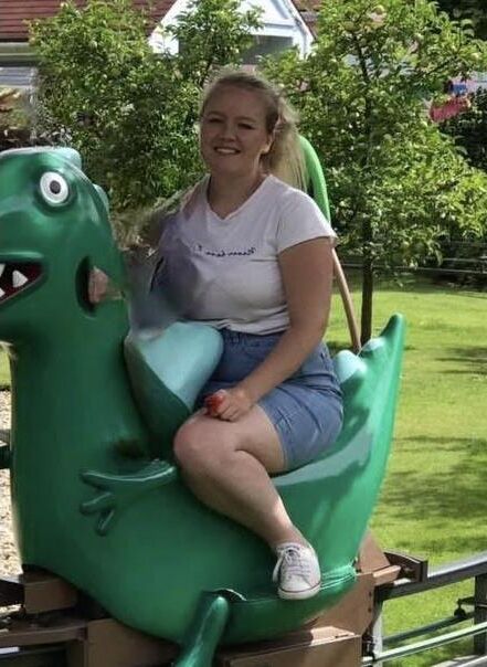 My chubby blonde daughter to wank over 