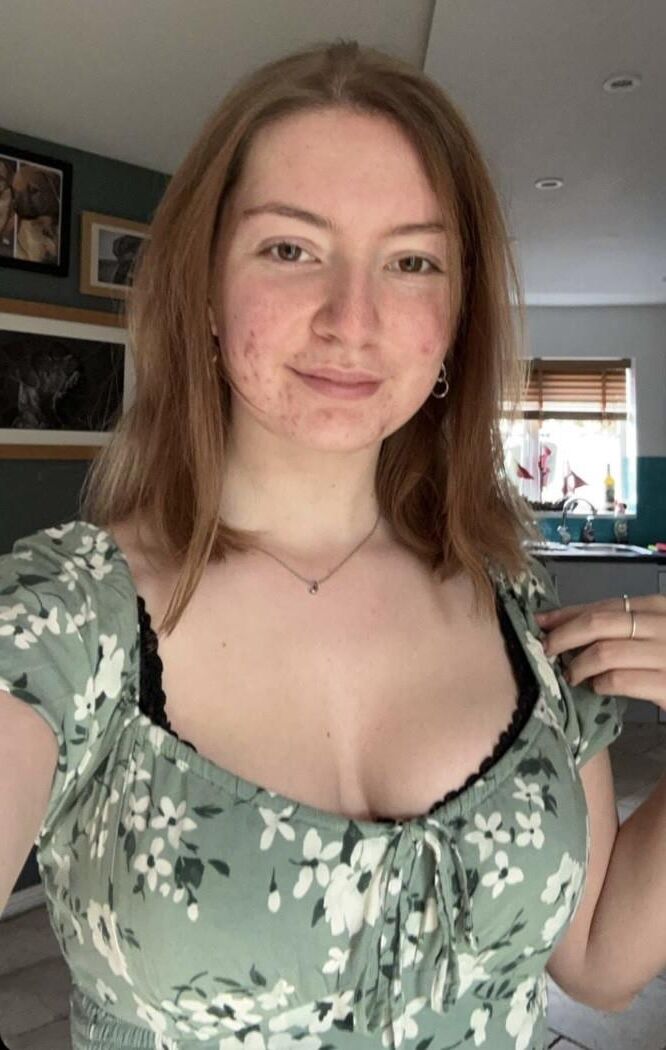 Another unaware stupid bitch wife shared by husband 