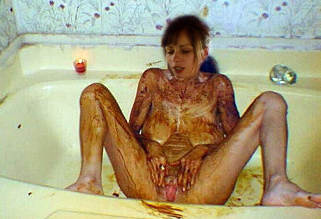 Bizare Young Teen Play с собственной (Scat)