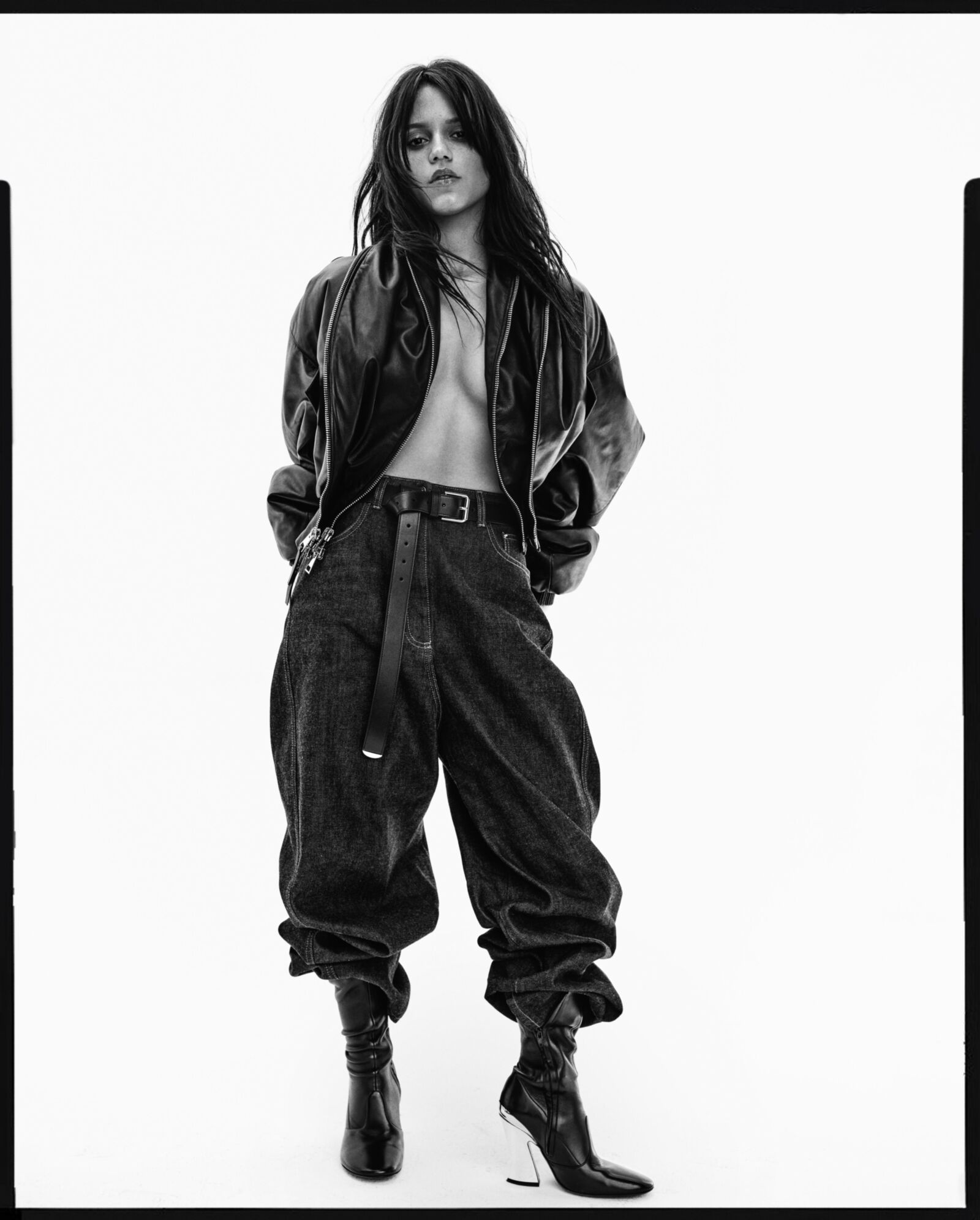 Jenna Ortega V Magazine выпуск журнала