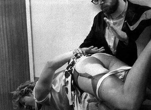 Retro Spanking Blushes pictures small sets