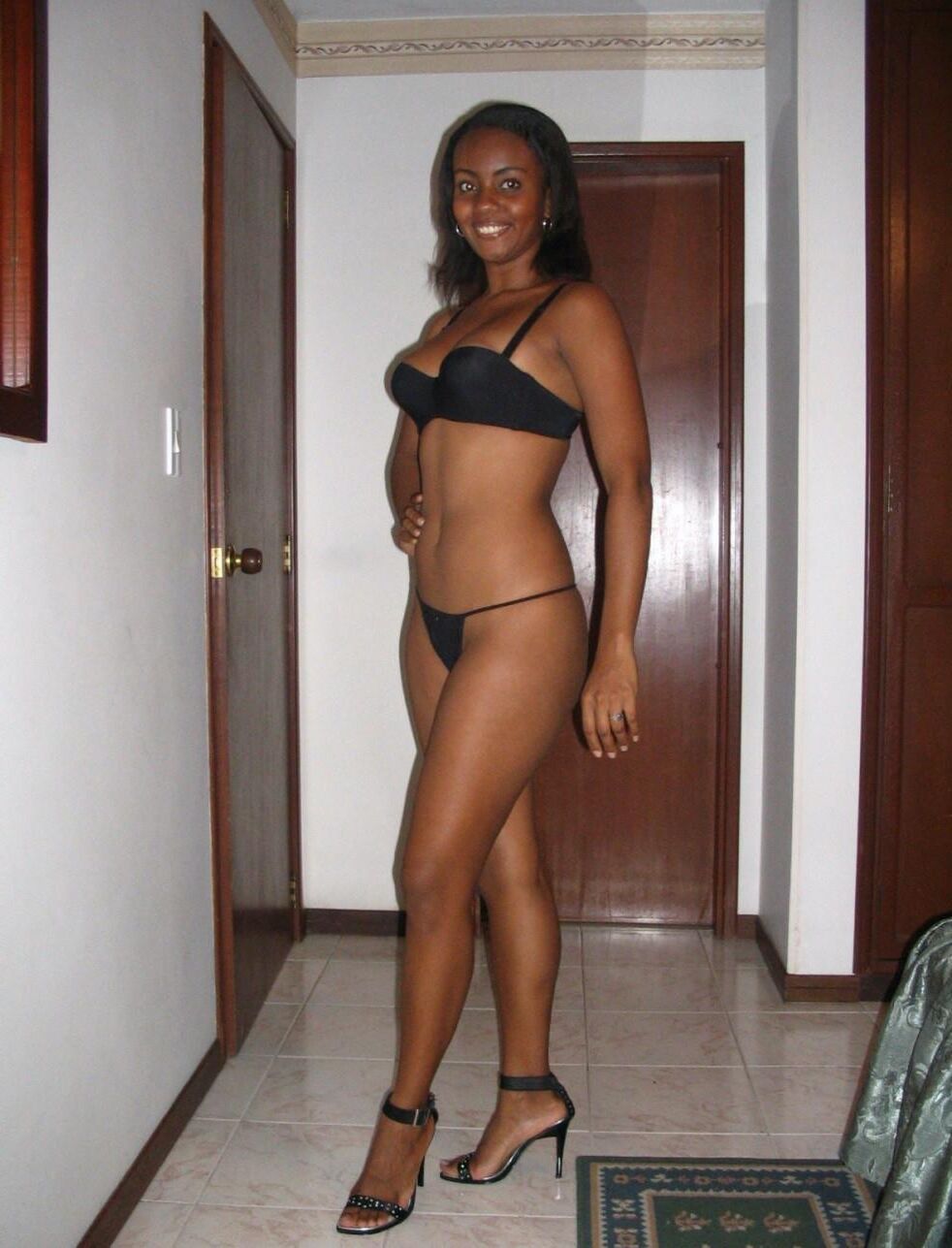 Young brownskinned wife