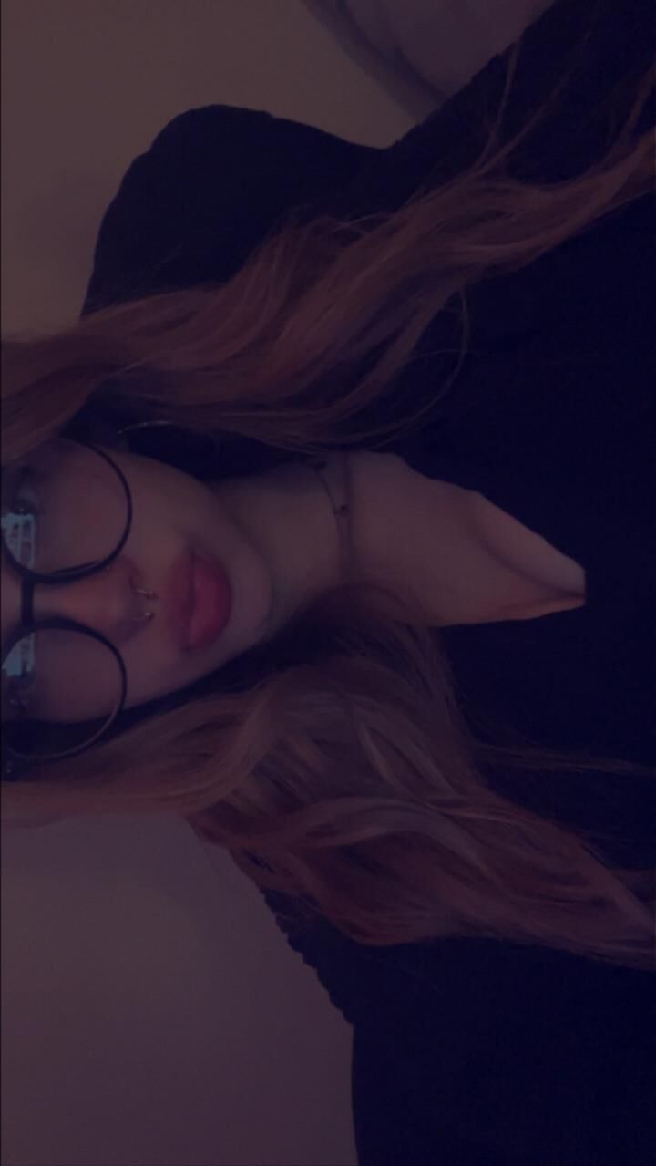 годовалый большой титул худая шлюха Ava Ava