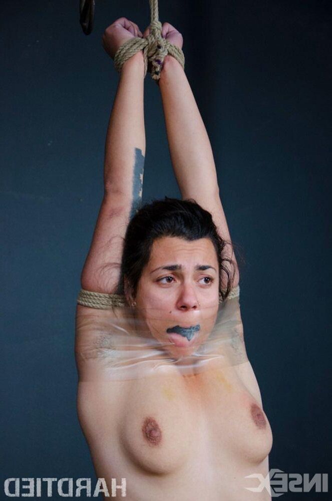 Modelo de Bondage Minnow Monroe