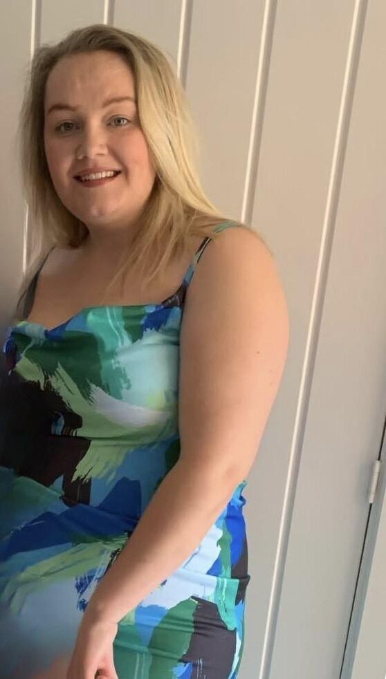 My chubby blonde daughter to wank over 