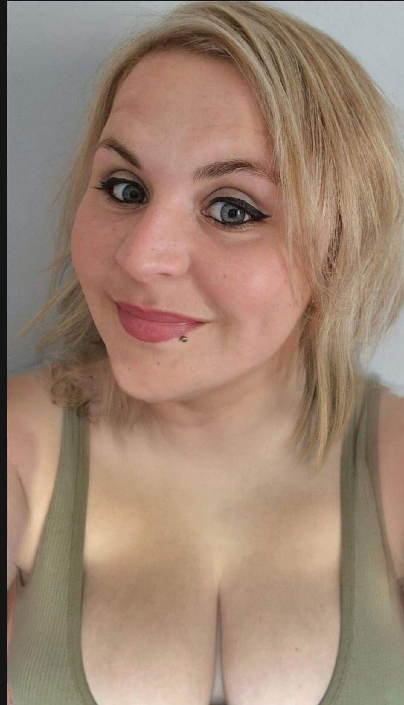 Fat northern chav bitch for abuse