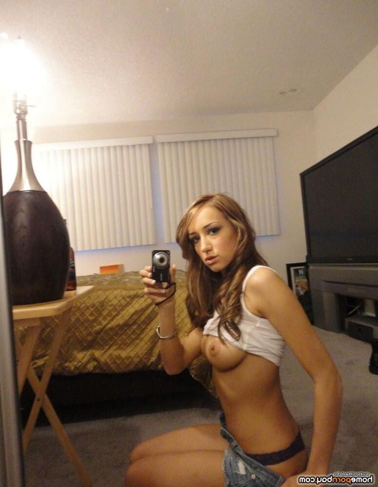 Ama Gerky Home Selfie Strip