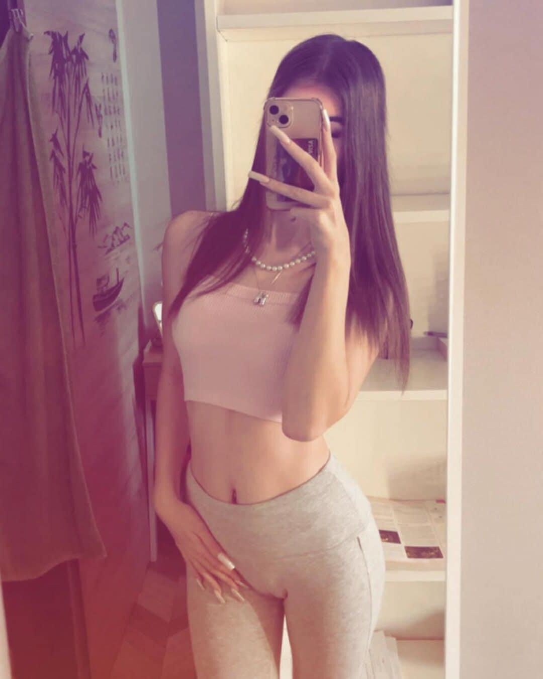 Teen Netsluts!
