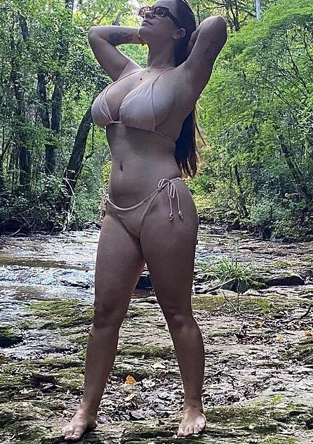 RANDOM SLUTS