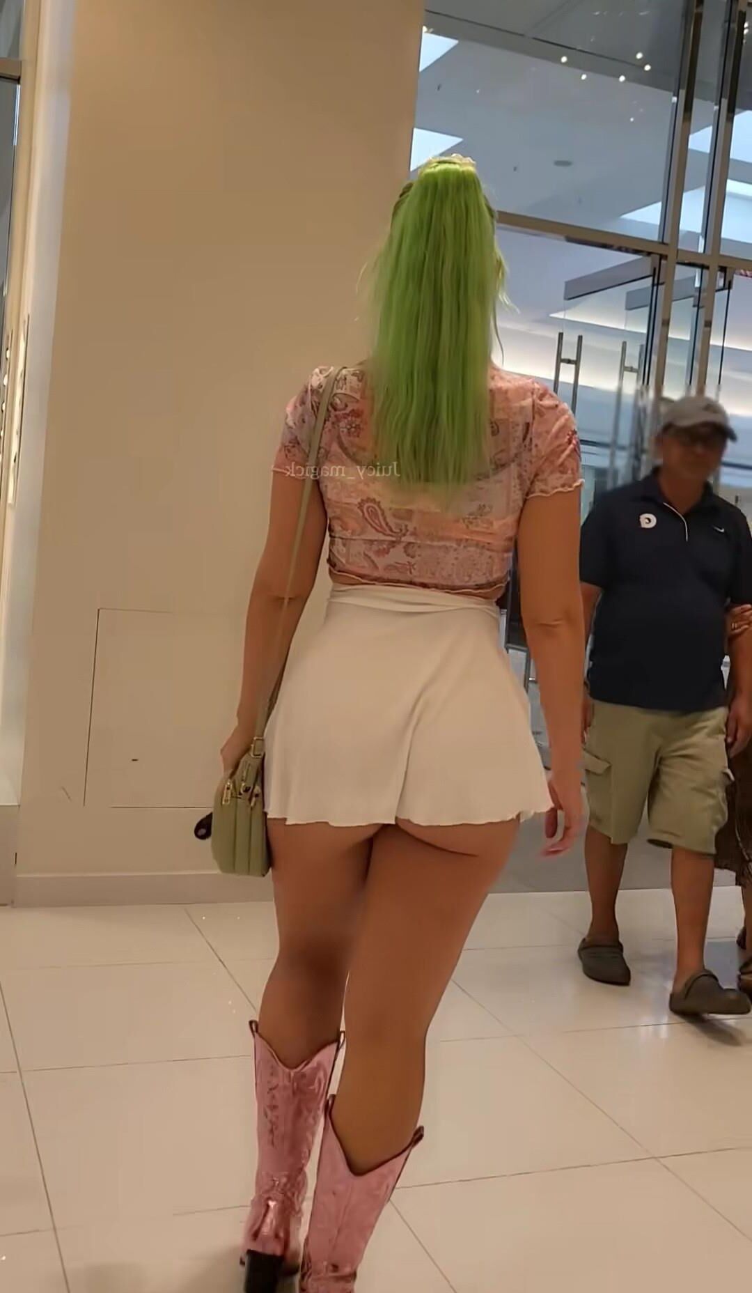 Thots en public