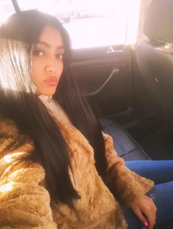 Serbian tight gypsy girl Maja tesna i uska cigancica