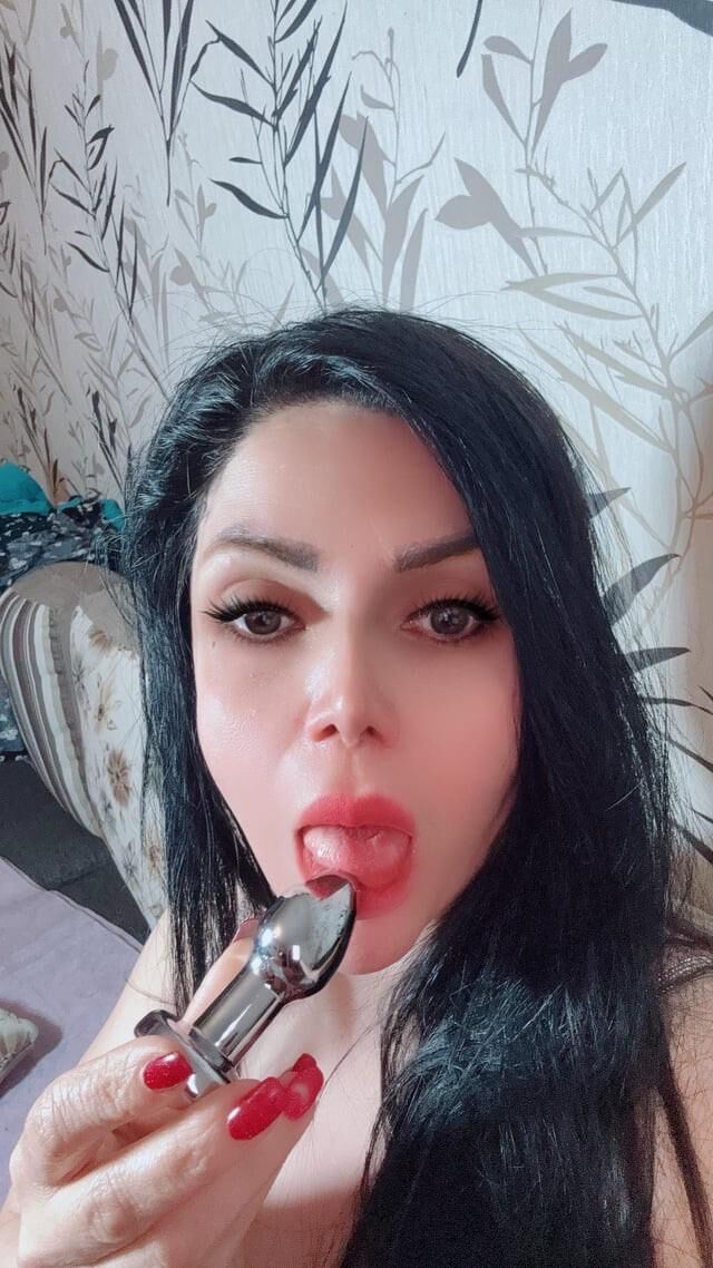 Iranian Anal Whore 