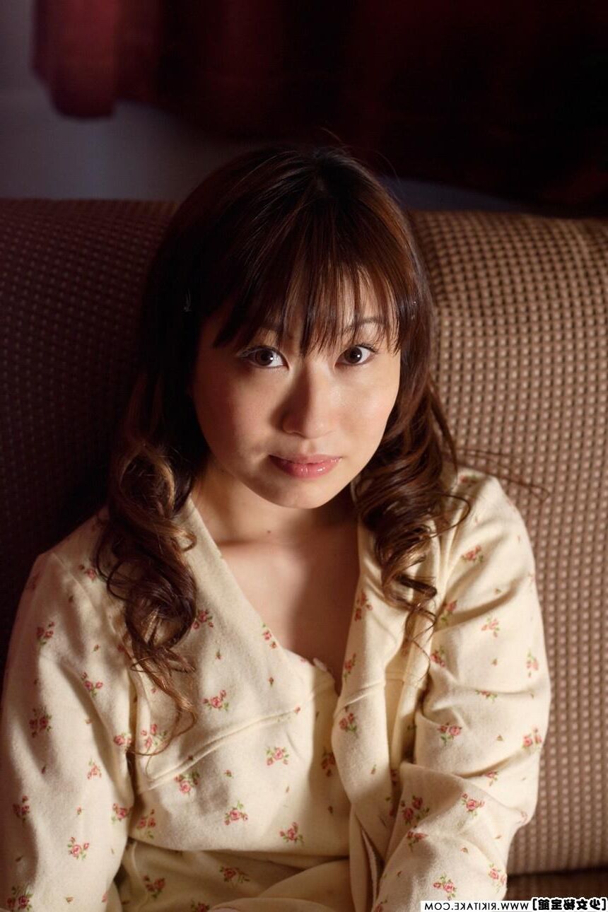 japanese nude model Sayuri Sakashita