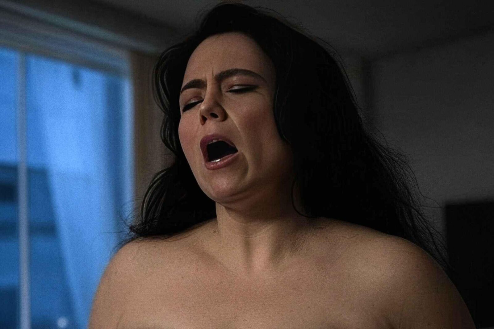 Alex Borstein Beautiful Agony