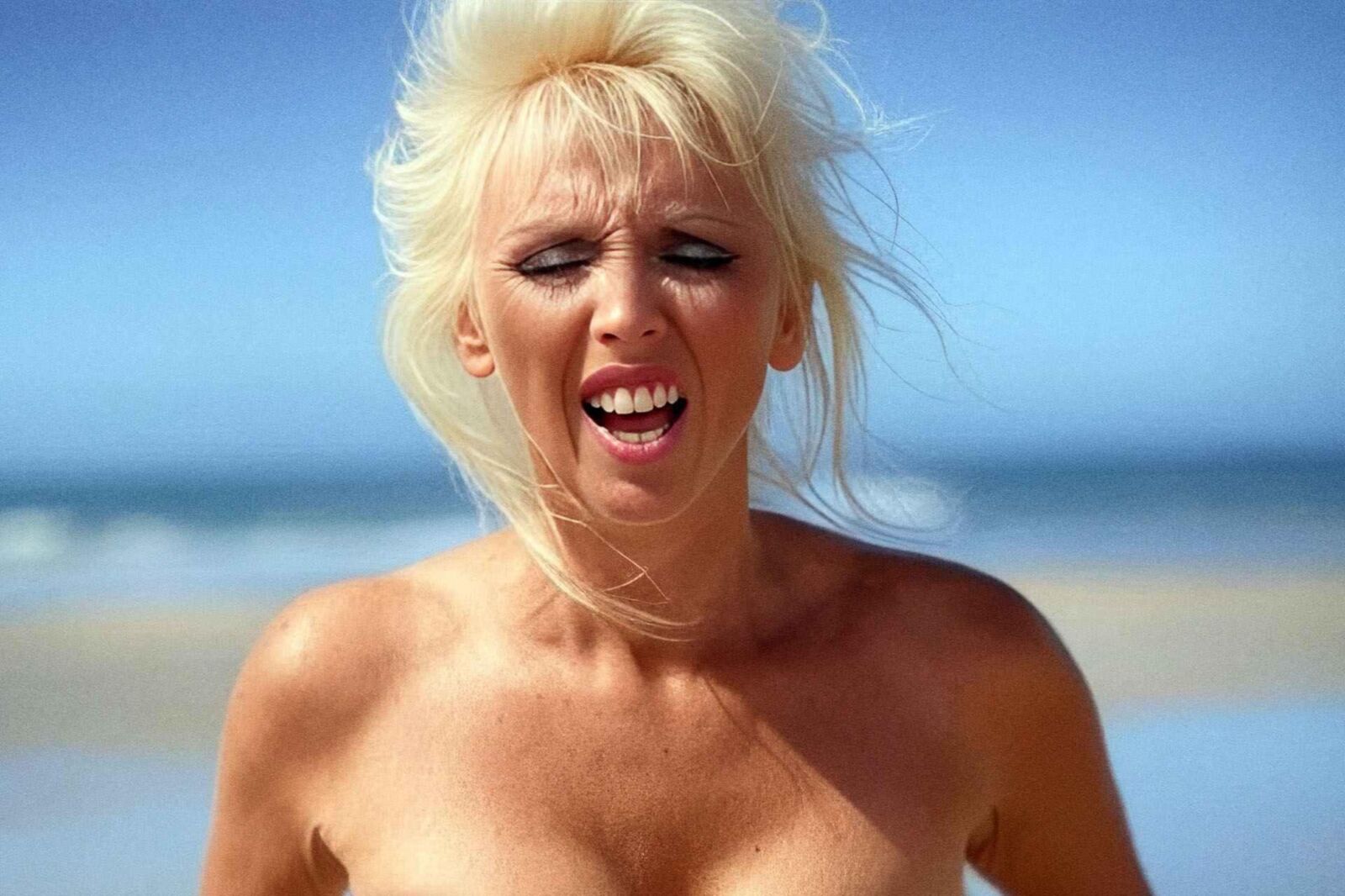 Debbie McGee hermosa agonía