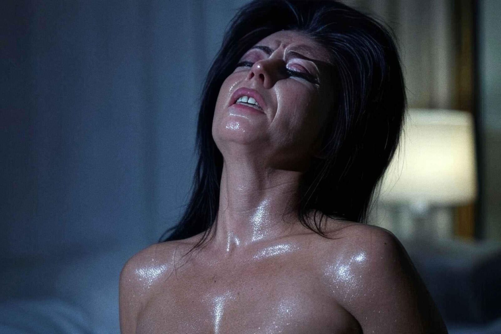 Elvira Beautiful Agony