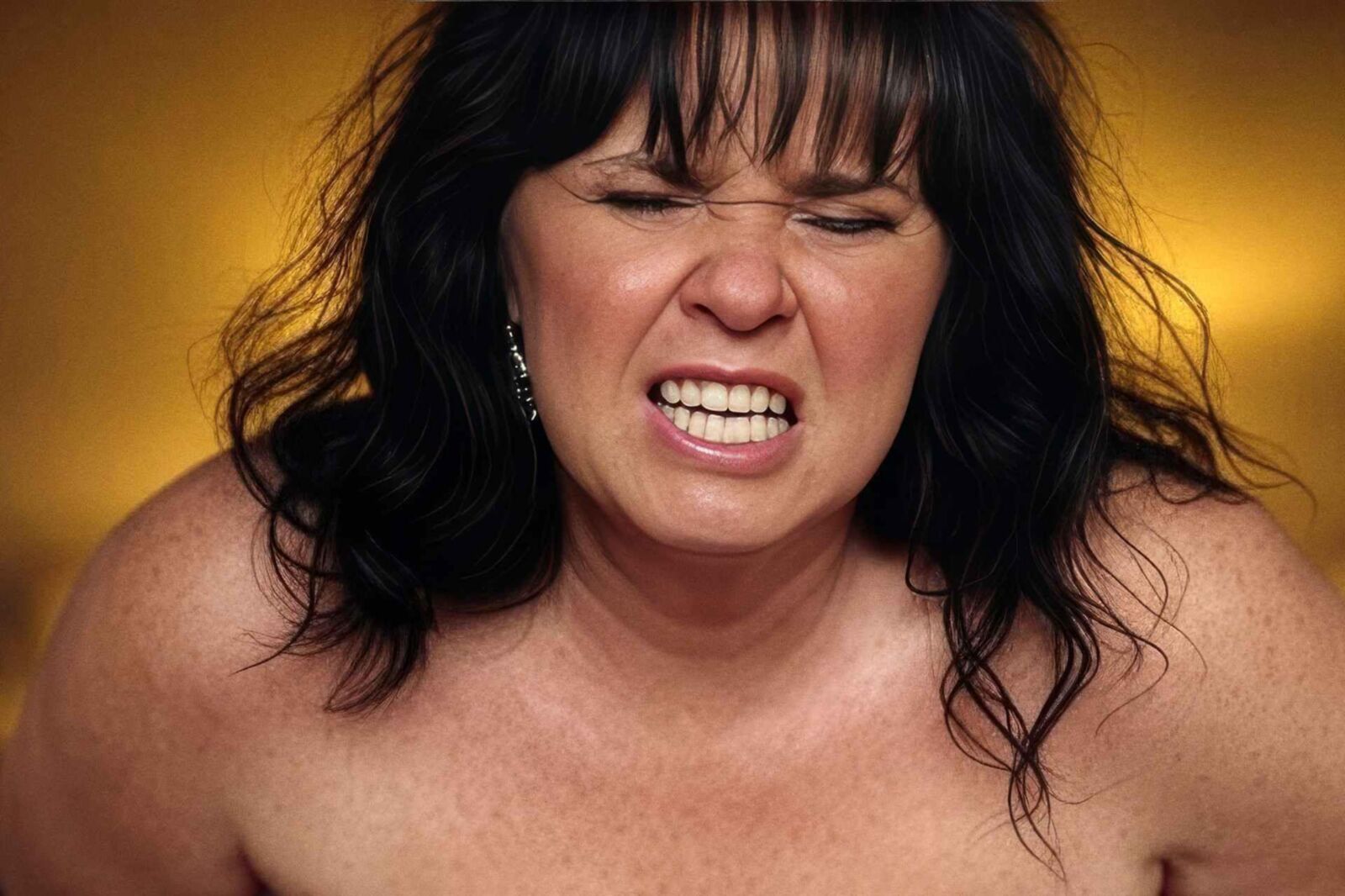 Coleen Nolan hermosa agonía