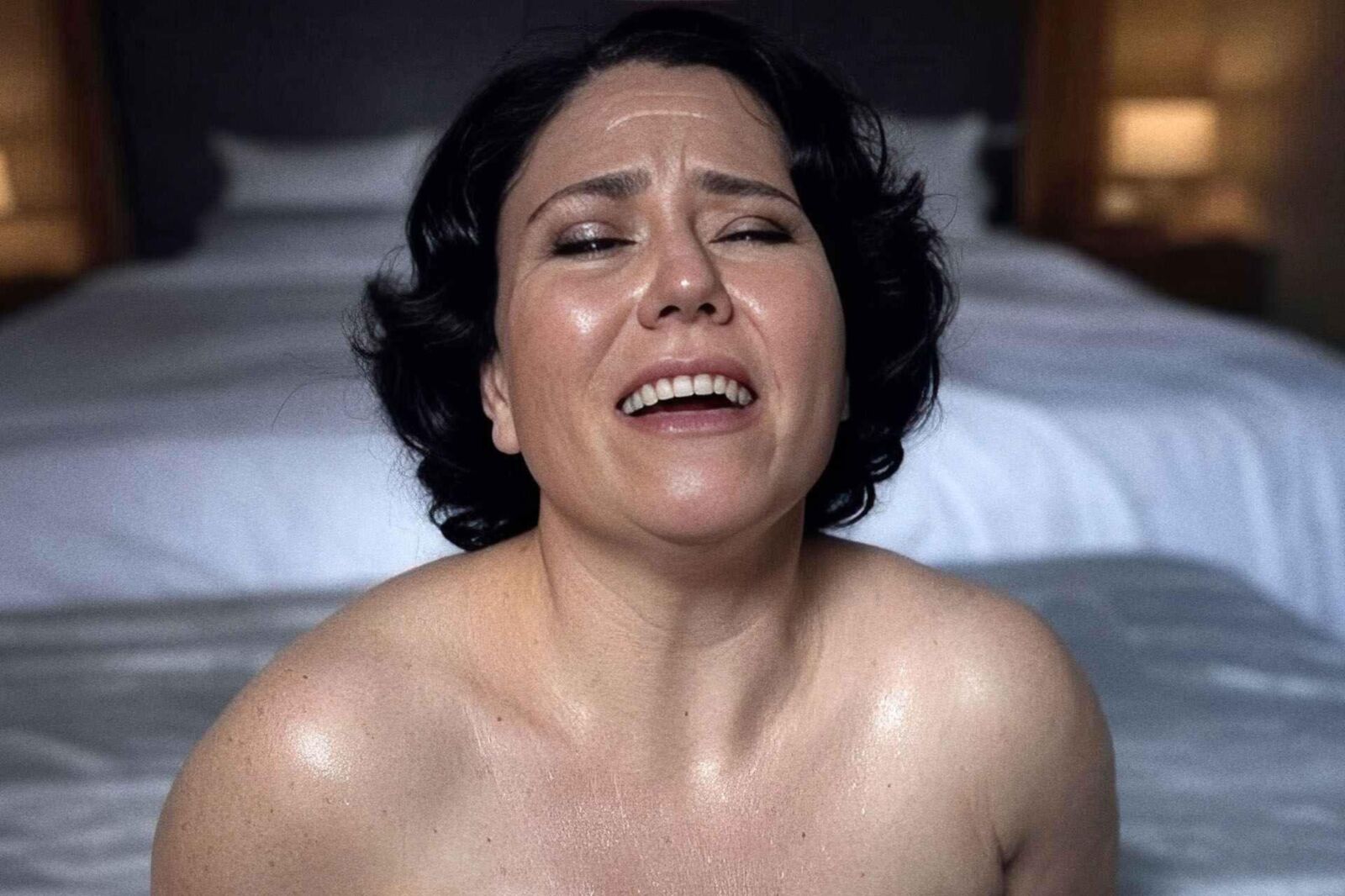 Alex Borstein Beautiful Agony