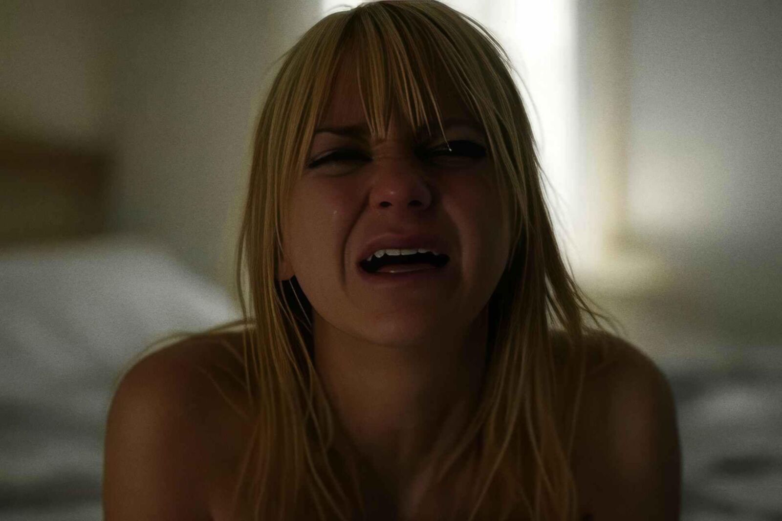 Anna Faris Beautiful Agony