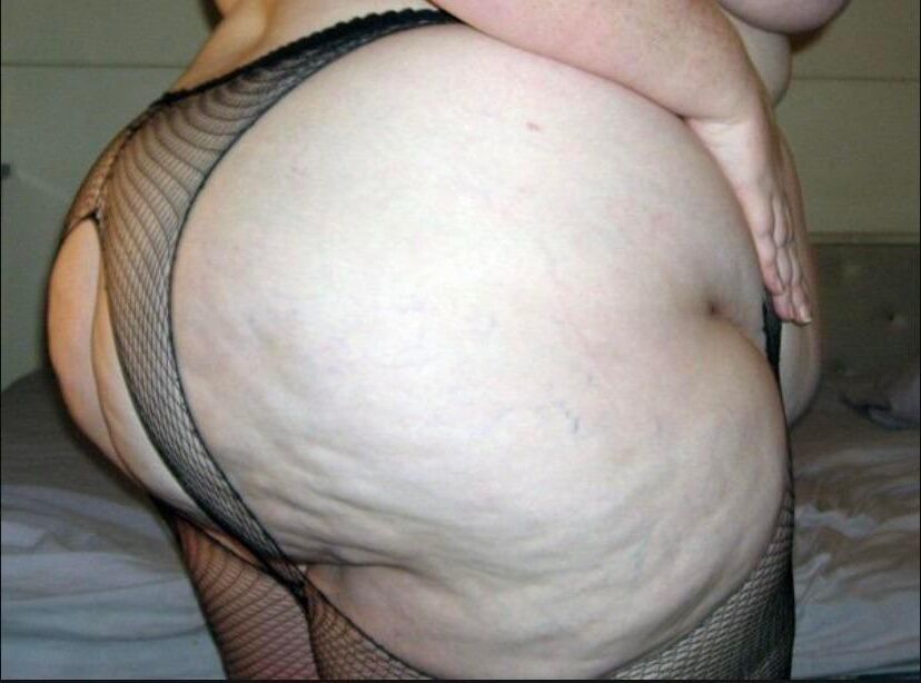 Mature BBWs In Stockings 