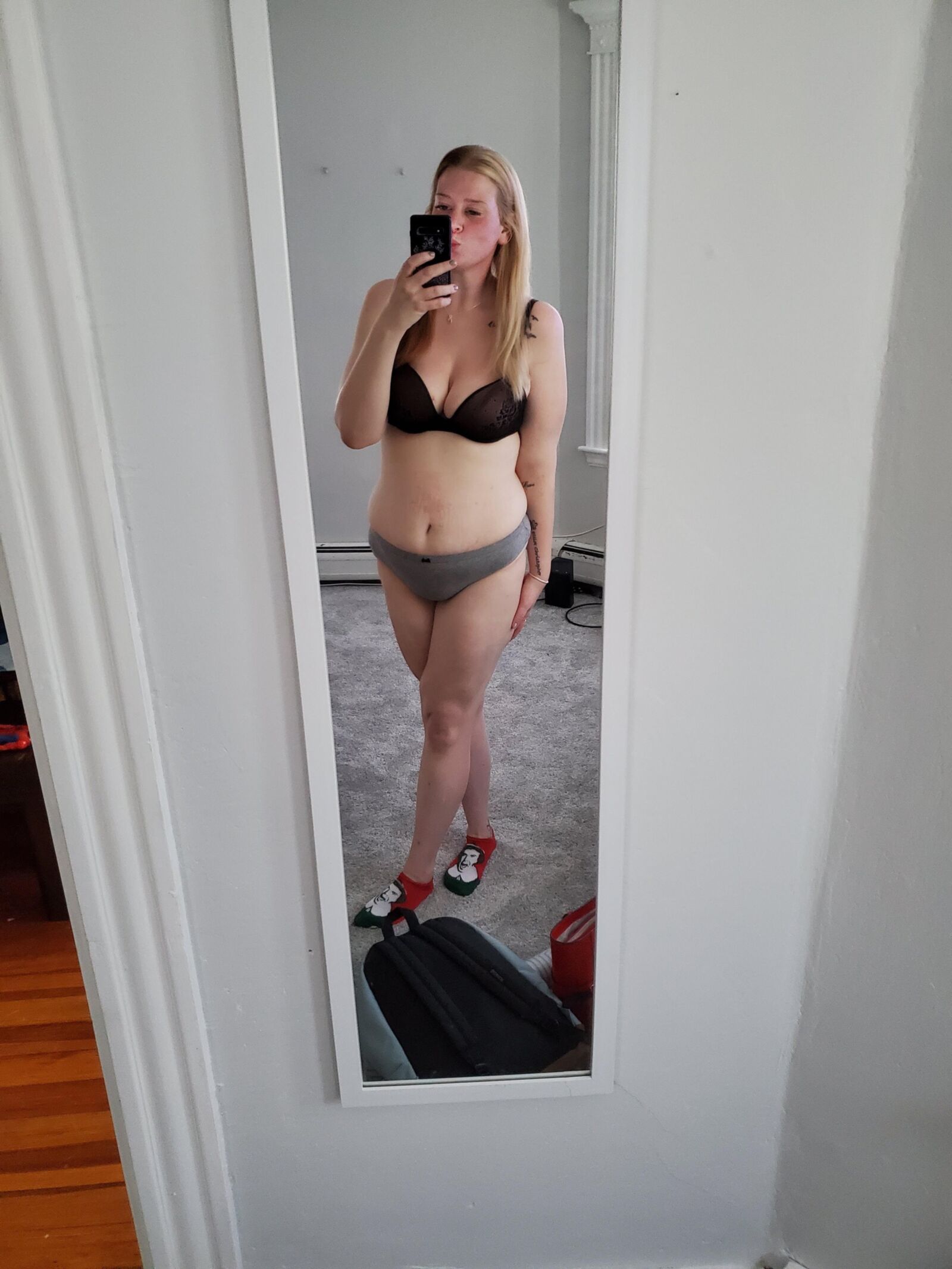 WebSlut Lauren expuso
