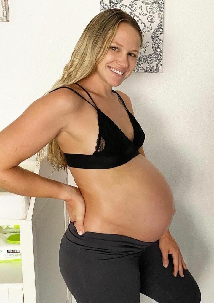 Poder rubio preggo