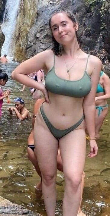 BIKINI AMATEURS 