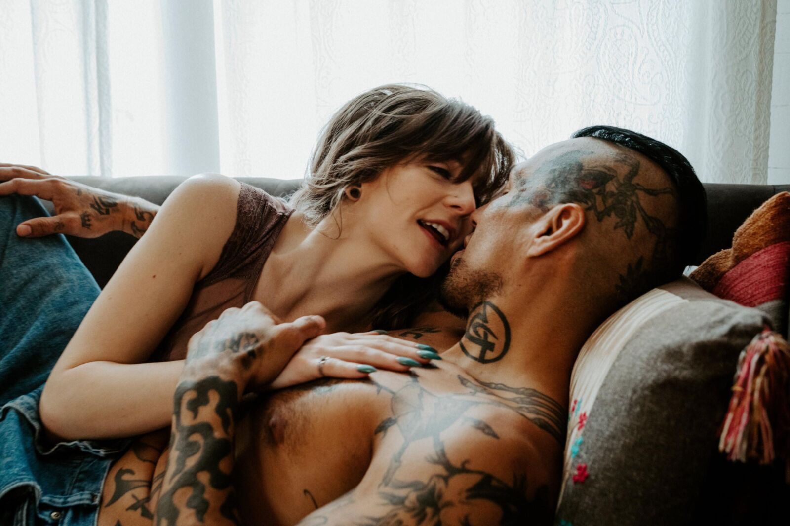 Caitlyn Nicole Couples Boudoir