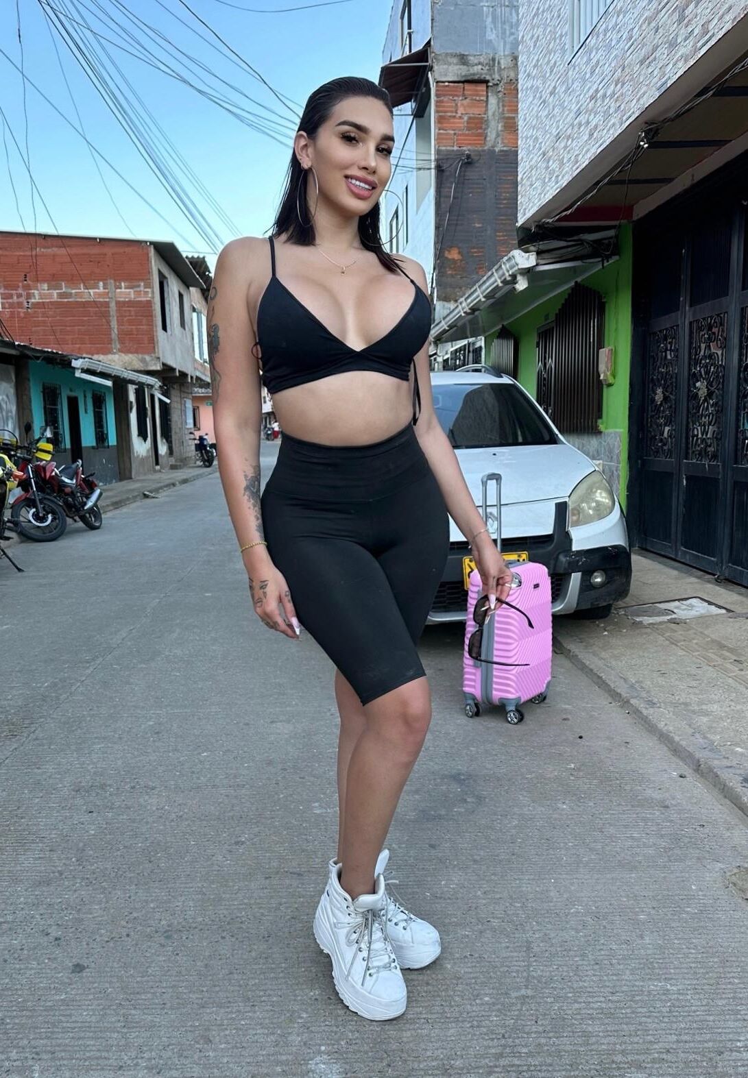 Isa F a naughty tranny P.