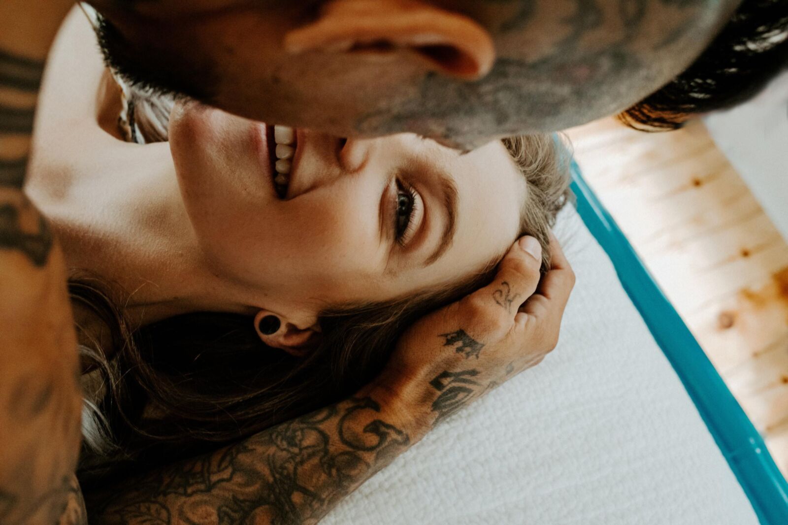 Caitlyn Nicole Couples Boudoir