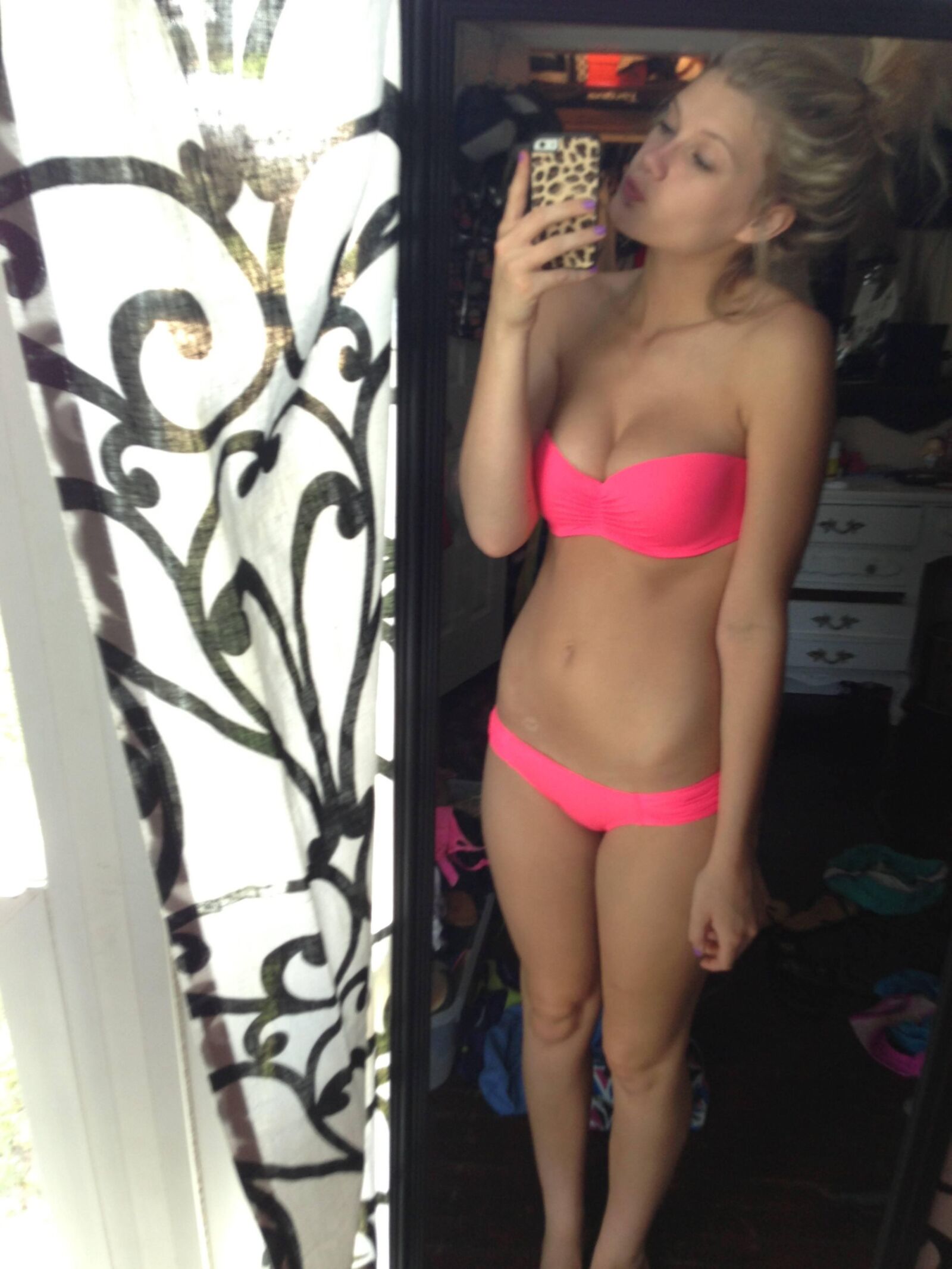 Ali W
