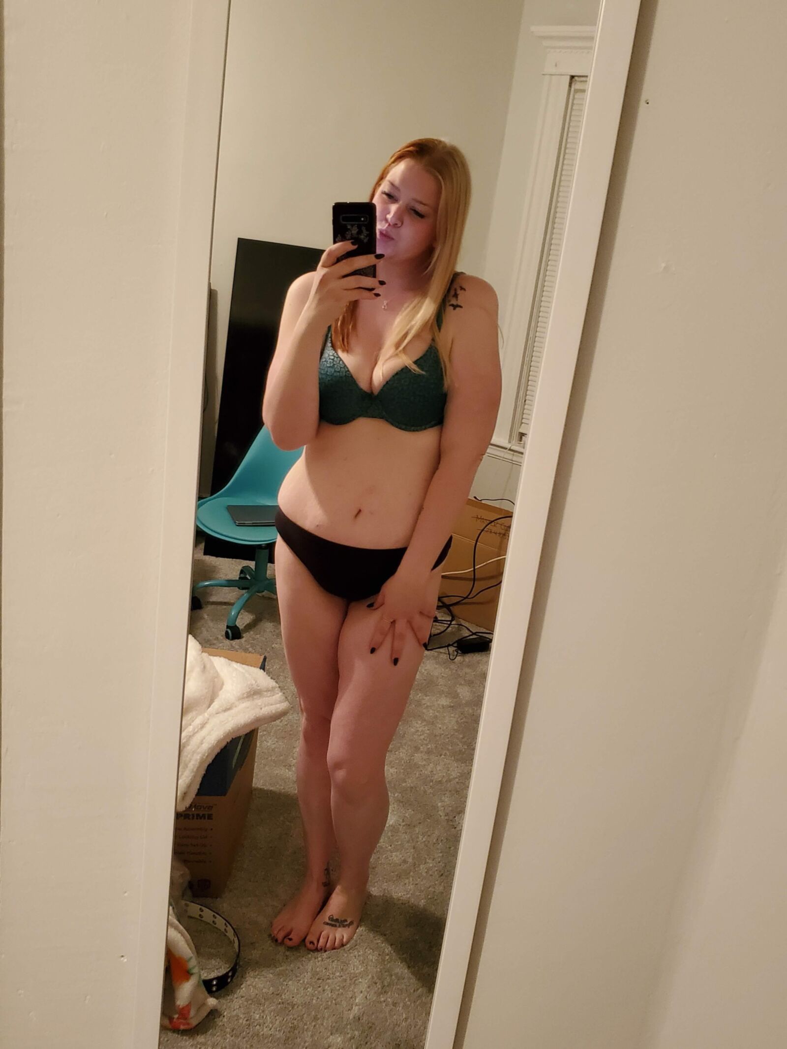 WebSlut Lauren expuso