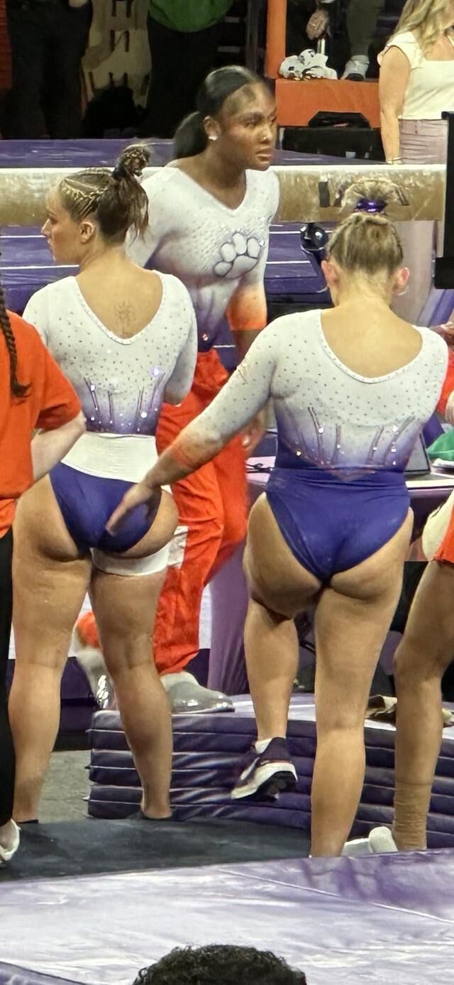 Gymnast Babes 
