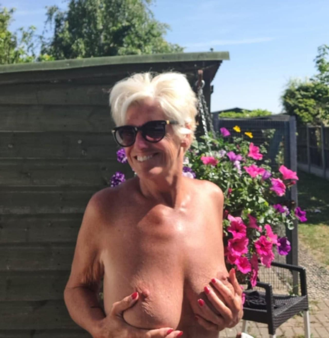Mature sexy 