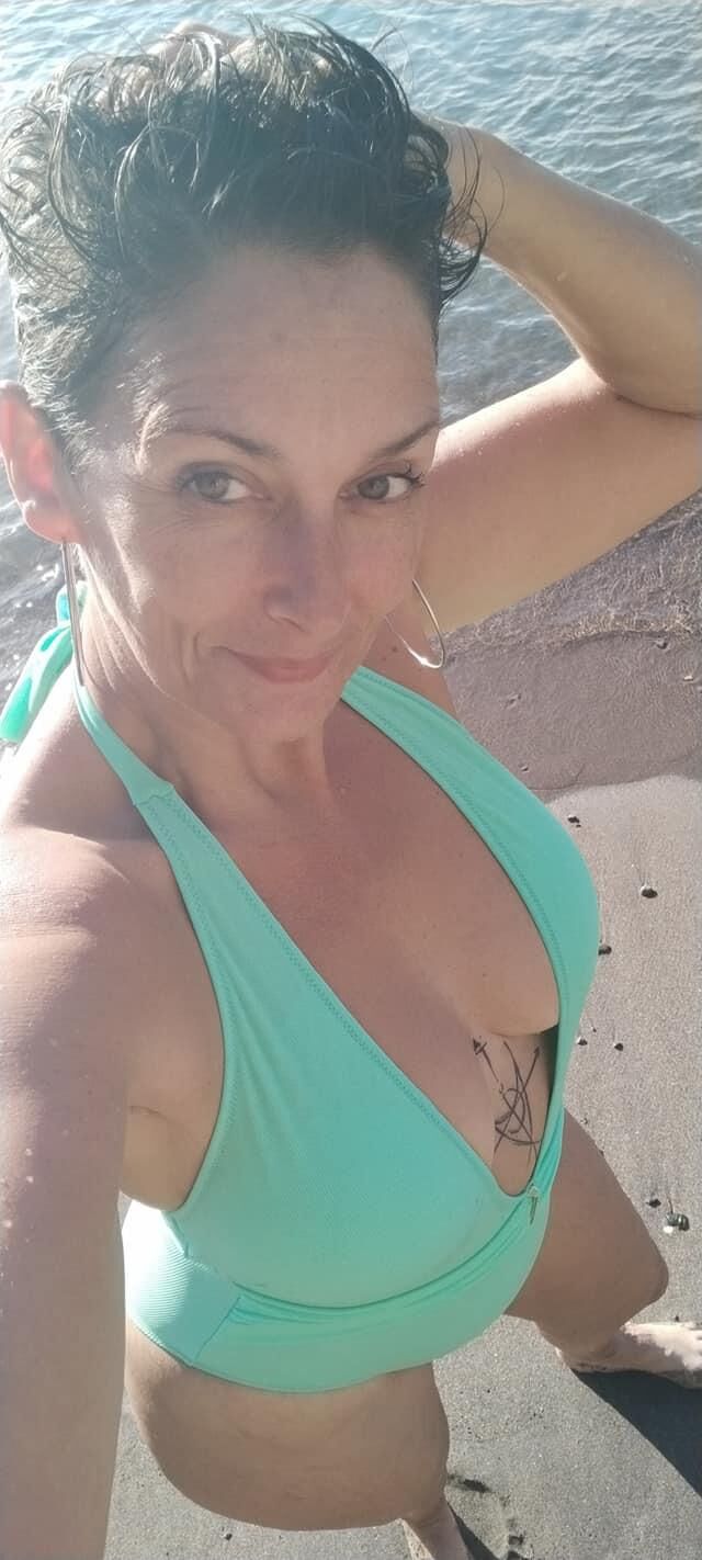 Puta francesa milf tetas grandes krystel bonne milf gros nichons
