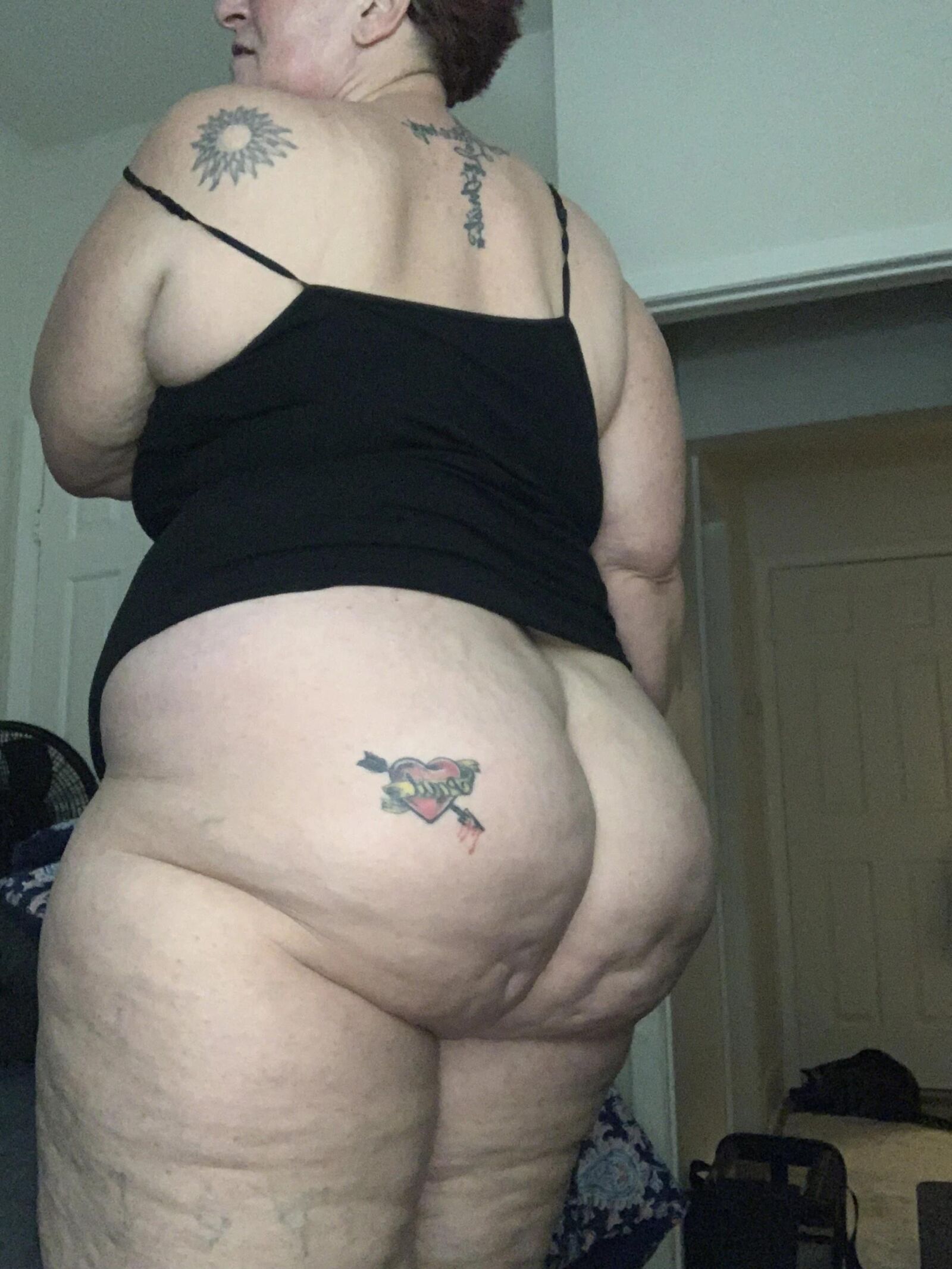 PlussizeBigBooty зрелый Camgirl