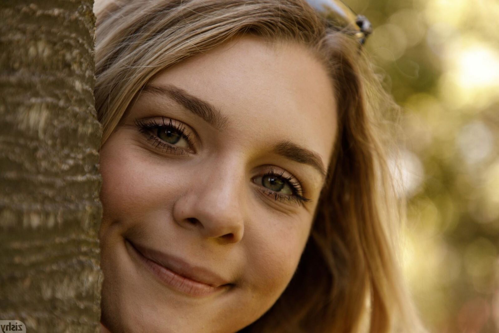 Gabbie Carter amante del asiento trasero