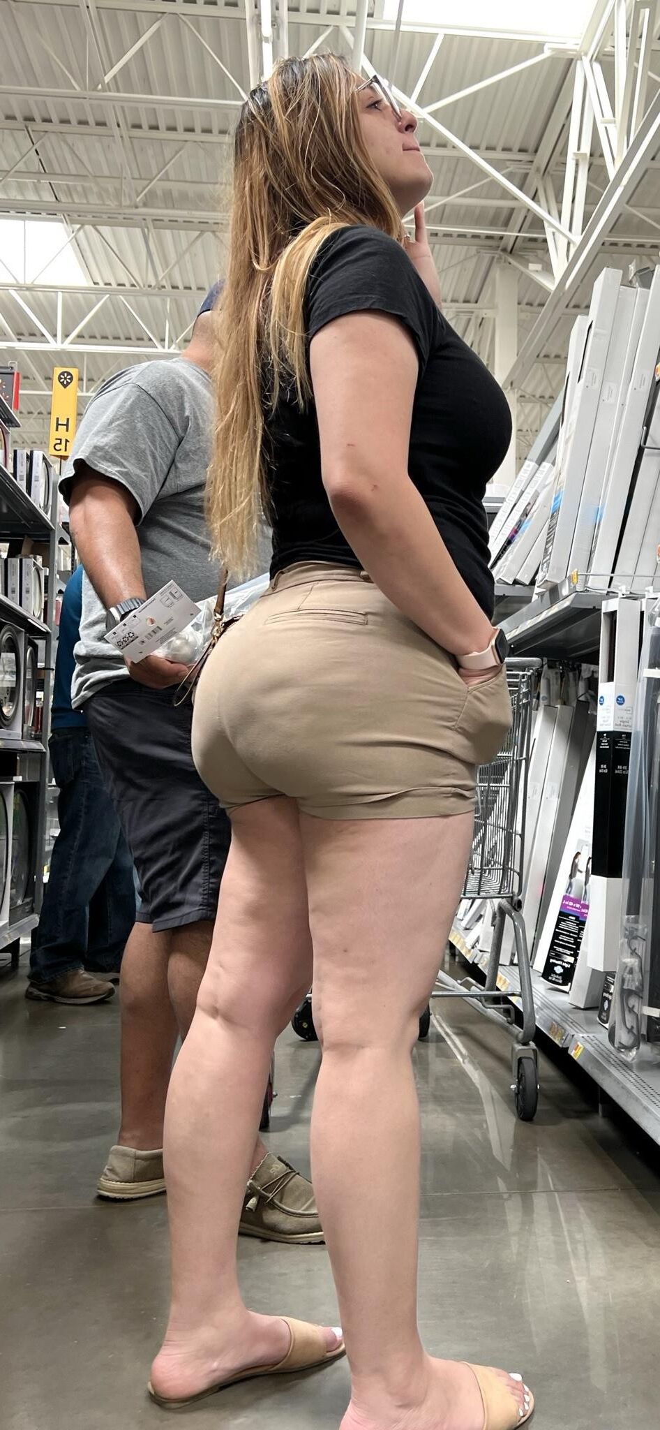 Sorda grande e candideira de shorts de bunda Milf