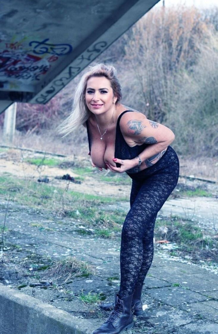 MILFs 