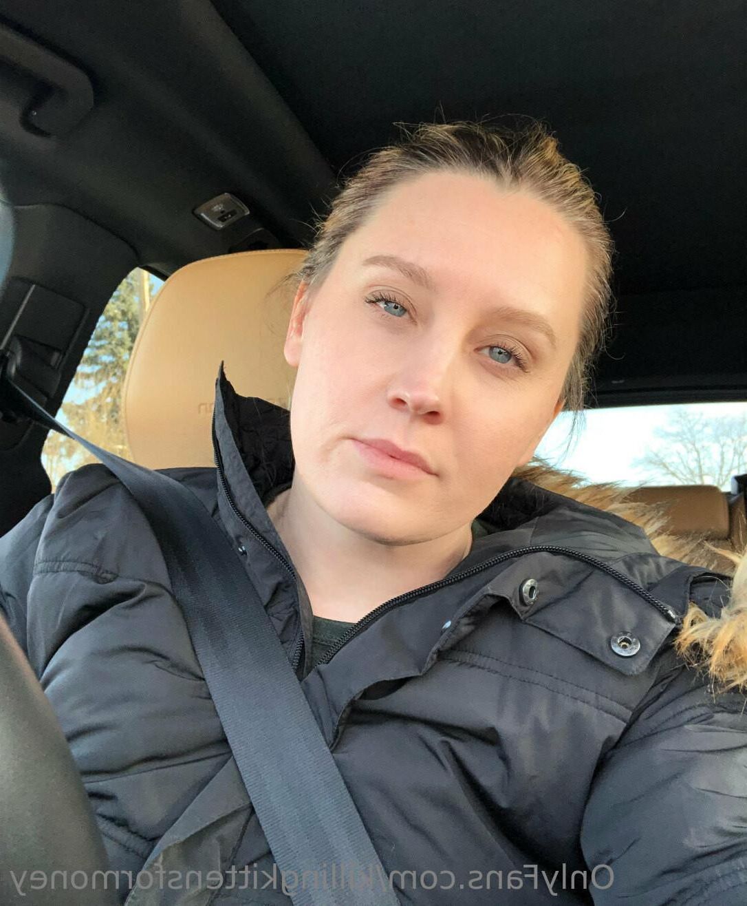 Эрин Big Butt Big Boobs великолепные YouTuber MILF смешанные горячие выстрелы