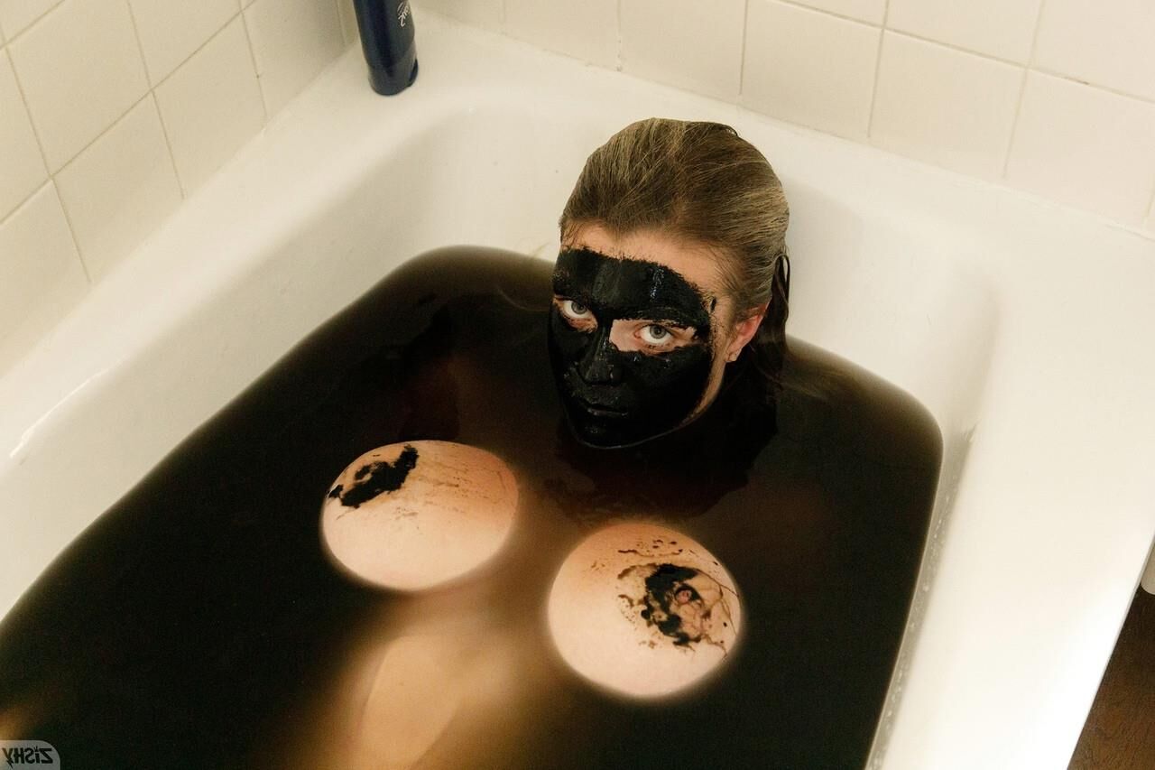 Gabbie Carter Día oscuro