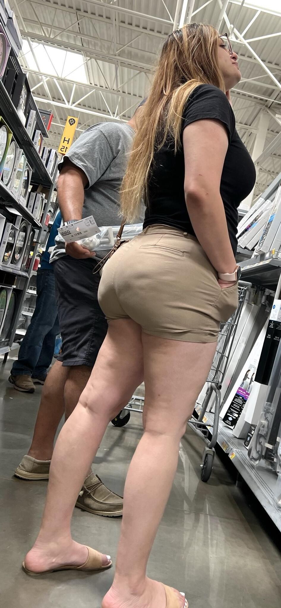 Sorda grande e candideira de shorts de bunda Milf