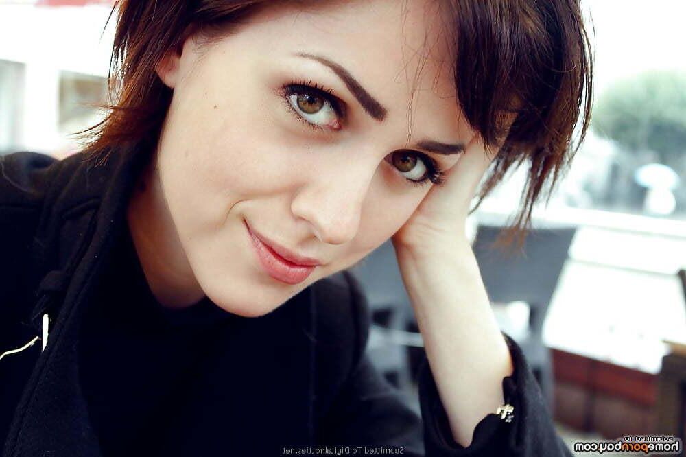 Ama bobbed hazel oyed belleza