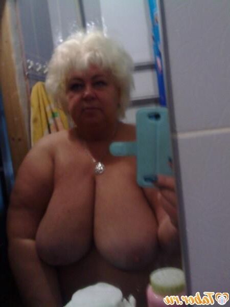 Luda Rubia madura con grandes tetas de Minsk, Bielorrusia