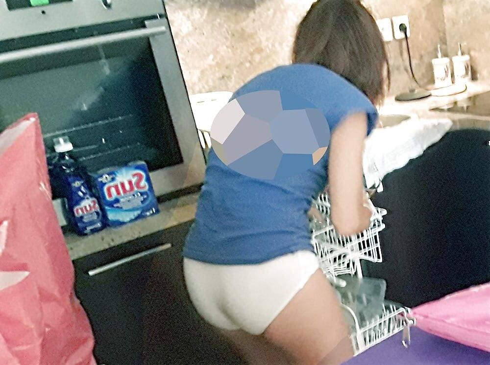 She unaware being photographed 