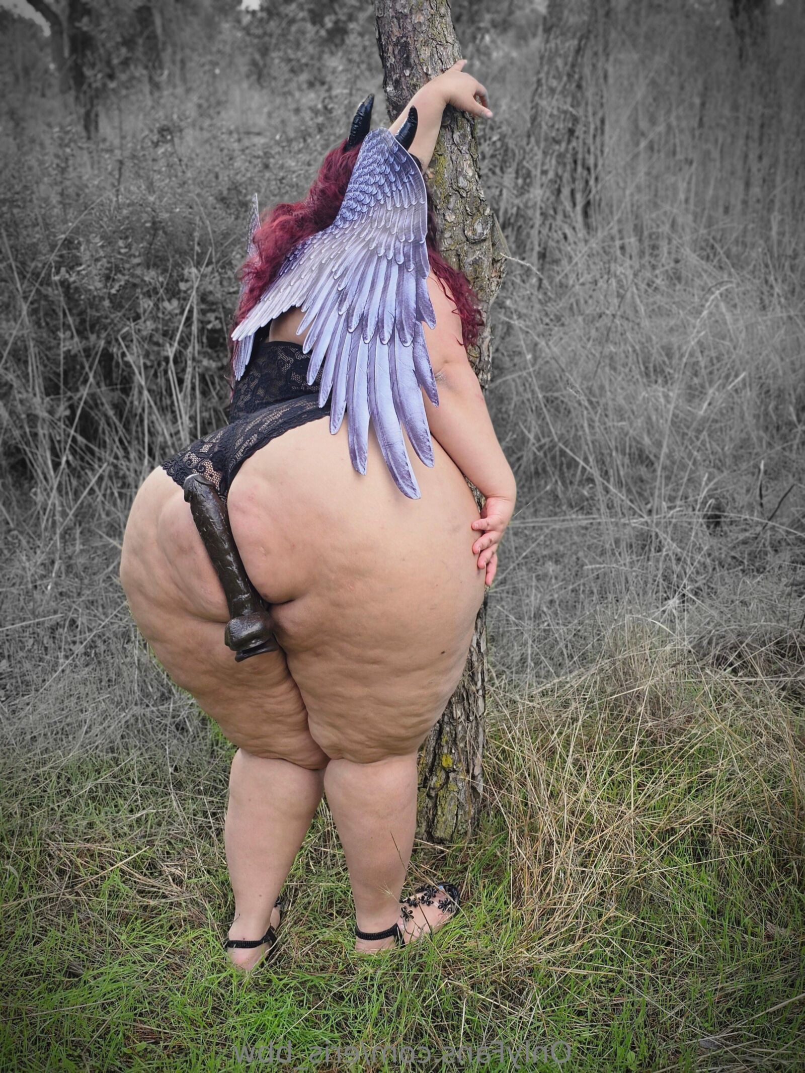 Eris enorme culo tetas pequeñas sexy latina bbw chica mezcladas