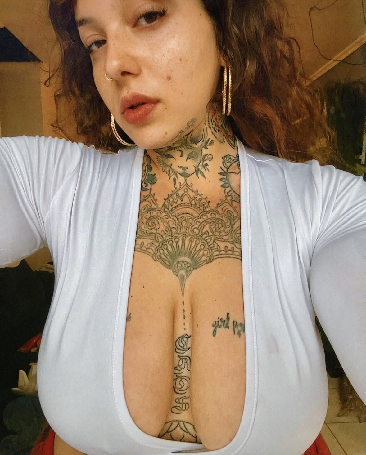 Lulu enorme culo tetas enormes belleza belleza bbw niña tiros mixtos