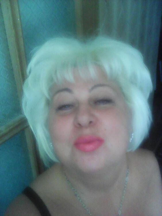Luda Rubia madura con grandes tetas de Minsk, Bielorrusia